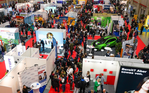 33. beruf & bildung hannover so groß wie nie zuvor / Ausbildungs- und Karrieremesse bricht Rekord mit einem überwältigenden Interesse von über 220 Ausstellern - Foto: presseportal.de 33. beruf & bildung hannover so groß wie nie zuvor / Ausbildungs- und Karrieremesse bricht Rekord mit einem überwältigenden Interesse von über 220 Ausstellern - Foto: presseportal.de