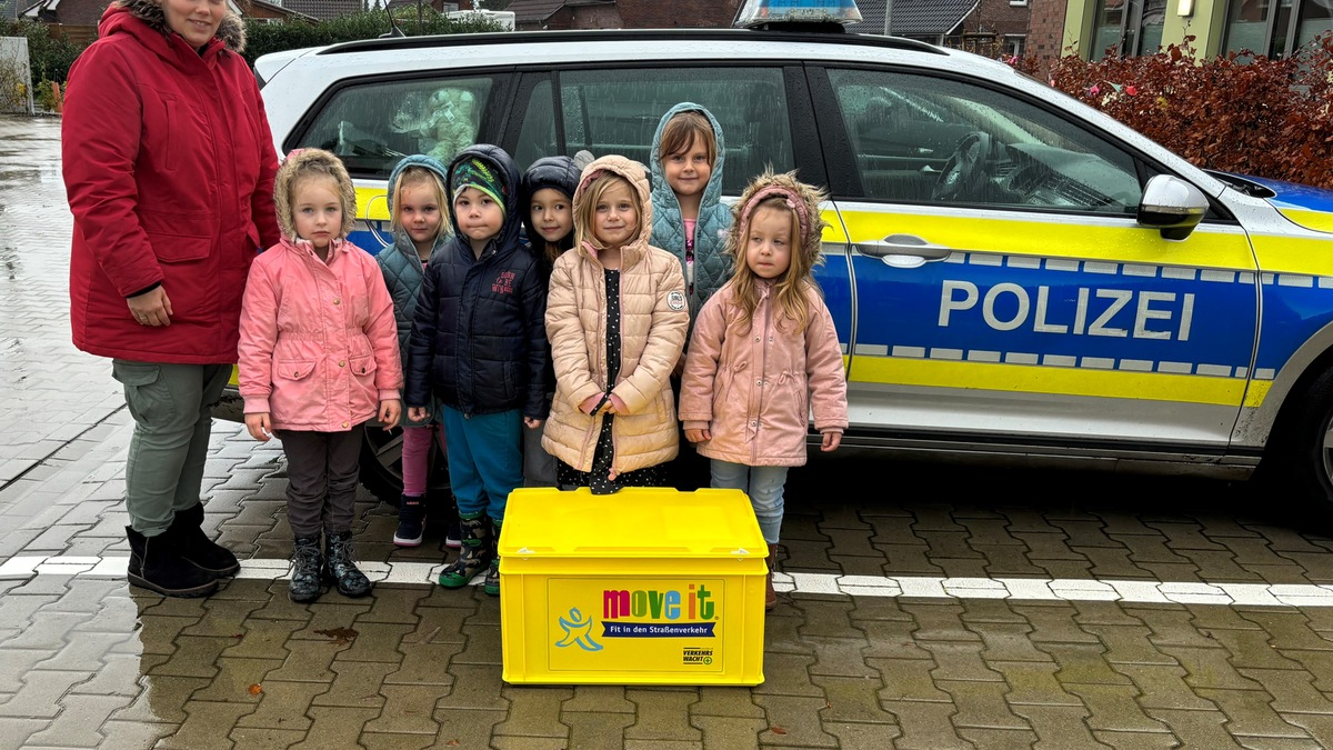 POL-WHV: Move-it Box für Vorschulkinder - Spende der Verkehrswacht Varel-Friesische Wehde - Foto: presseportal.de