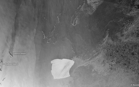 Der als A23a bekannte Eisberg bewegt sich vergleichsweise schnell von den antarktischen Gewässern weg, wie Satellitenaufnahmen zeigen. - Foto: contains modified Copernicus Sentinel data (2023), processed by ESA/dpa