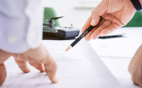 Den richtigen Energieberater finden: Denis Löw von der EnerPlan Energieberatungsagentur erklÀrt, worauf man bei der Wahl achten muss - Foto: presseportal.de Den richtigen Energieberater finden: Denis Löw von der EnerPlan Energieberatungsagentur erklÀrt, worauf man bei der Wahl achten muss - Foto: presseportal.de