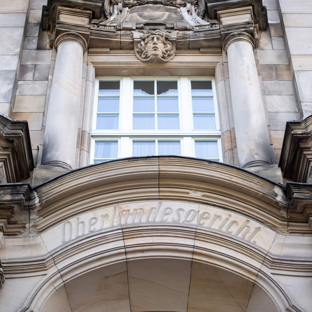 Ein Urteil des Oberlandesgerichts Düsseldorf soll als Grundlage für eine EU-Terror-Listung der Revolutionsgarden dienen. - Foto: Marius Becker/dpa