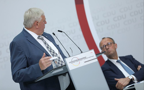 Karl-Josef Laumann und Friedrich Merz (Archiv) - Foto: über dts Nachrichtenagentur