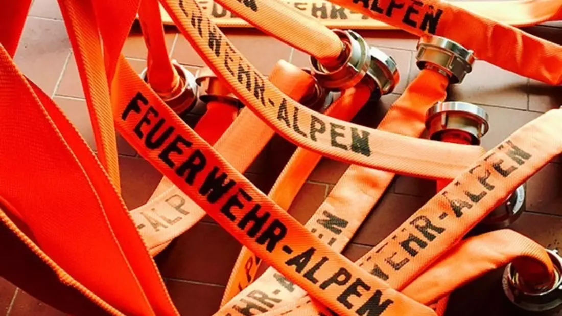 FW Alpen: Keller unter Wasser - Bild: presseportal.de