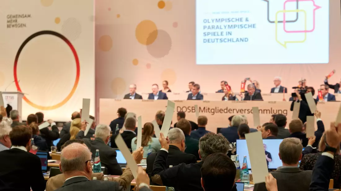 Will dem absteigenden Medaillentrend bei den Olympischen Spielen entgegenwirken: die Mitgliederversammlung des Deutschen Olympischen Sportbundes. - Bild: Thomas Frey/dpa