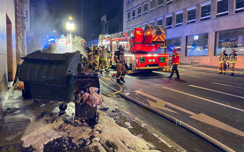 FW Stuttgart: Brennt Müllraum in Mehrfamilienhaus in Stuttgart-West - Foto: presseportal.de