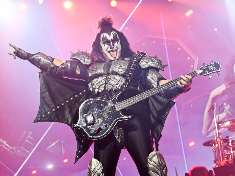 Letzter Live-Auftritt für Kiss: Gene Simmons im Madison Square Garden. - Foto: Evan Agostini/Invision/AP/dpa