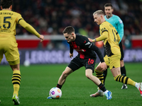 Jubelsprint zum Trainer. - Foto: Marius Becker/dpa