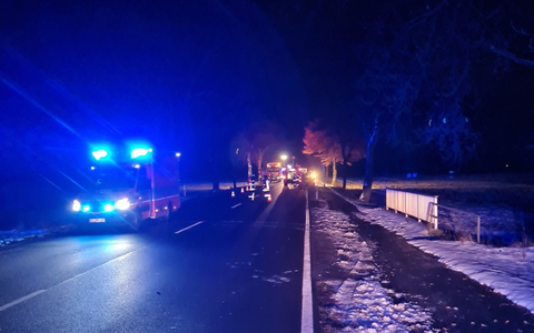 POL-HI: Rauchentwicklung an einem Sattelzug - Foto: presseportal.de