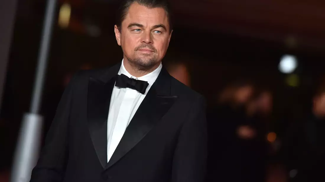 Schauspieler Leonardo DiCaprio bei der Academy Museum Gala. - Bild: Jordan Strauss/Invision/AP/dpa