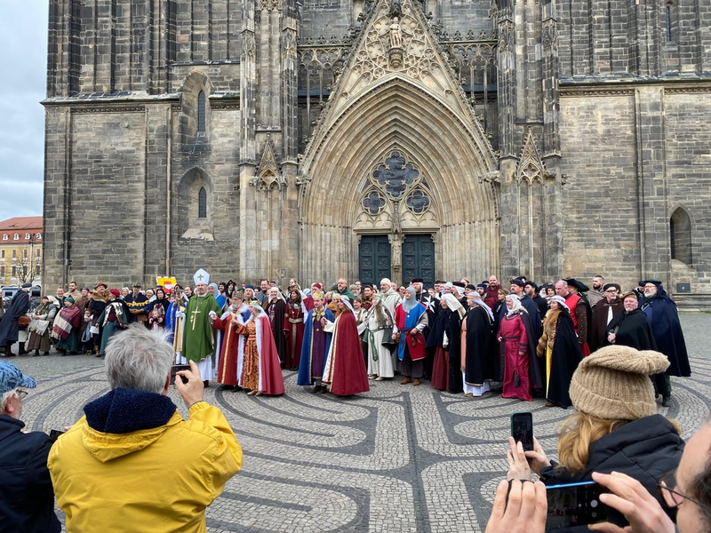 70.000 Menschen auf den Spuren Kaiser Ottos des Großen in Sachsen-Anhalt / Zentrum für Mittelalterausstellungen zieht positive Bilanz zum Projekt Des Kaisers letzte Reise - Foto: presseportal.de