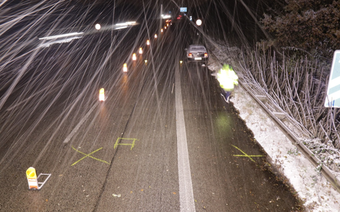 POL-D: Meldung der Autobahnpolizei - Verkehrsunfallflucht auf der A 44 bei Düsseldorf - Mann lebensgefährlich verletzt - Polizei fahndet nach Verursacher - Dringend Zeugen gesucht! - Foto: presseportal.de