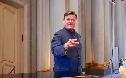 Dirigent Christian Thielemann kehrt auf den Grünen Hügel zurück. - Foto: Soeren Stache/dpa