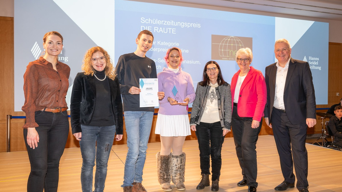 Hanns-Seidel-Stiftung verleiht DIE RAUTE an 16 Schülerzeitungen - Foto: presseportal.de