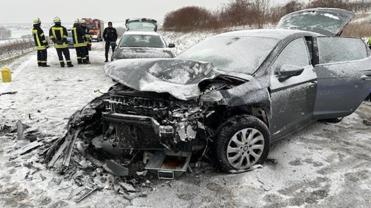POL-PIBIN: Verkehrsunfall mit Personenschaden auf der L 413 bei Wolfsheim - Foto: presseportal.de
