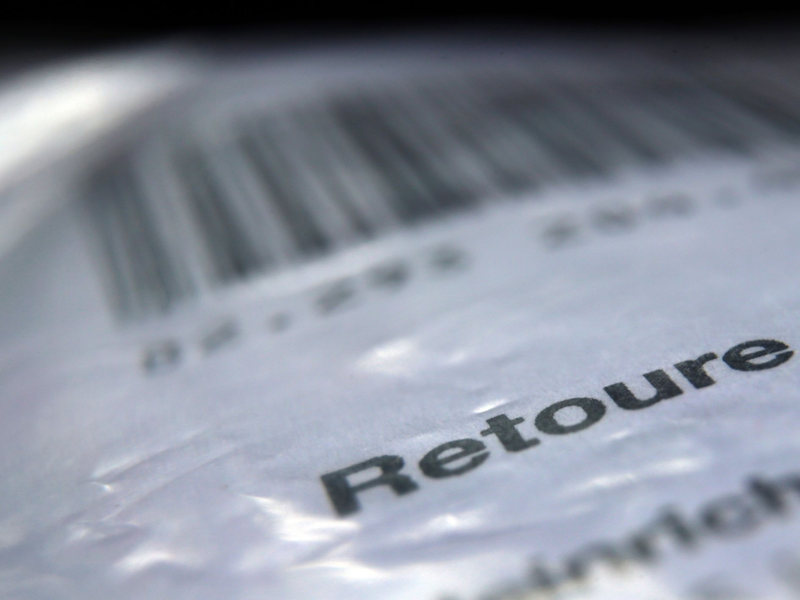 Der Onlinehandel kämpft mit hohen Unkosten durch Rücksendungen. - Foto: Karl-Josef Hildenbrand/dpa