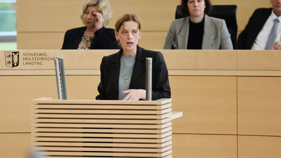 «Deutschland muss den Weg vom Sozialstaat zum sozialen Bildungsstaat einschlagen», sagt CDU-Bundesvize Karin Prien. - Bild: Frank Molter/dpa