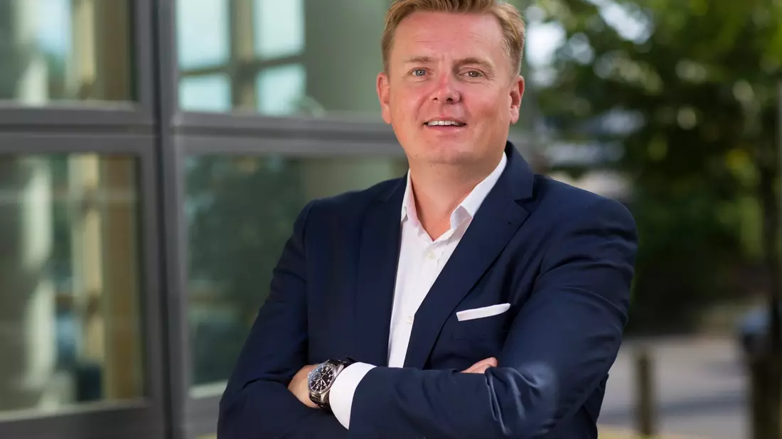 SoftBank Corp. treibt mit Investition in Cubic Telecom die Zukunft von softwaredefinierten vernetzten Fahrzeugen und IoT Vermögenswerten weltweit voran - Bild: presseportal.de