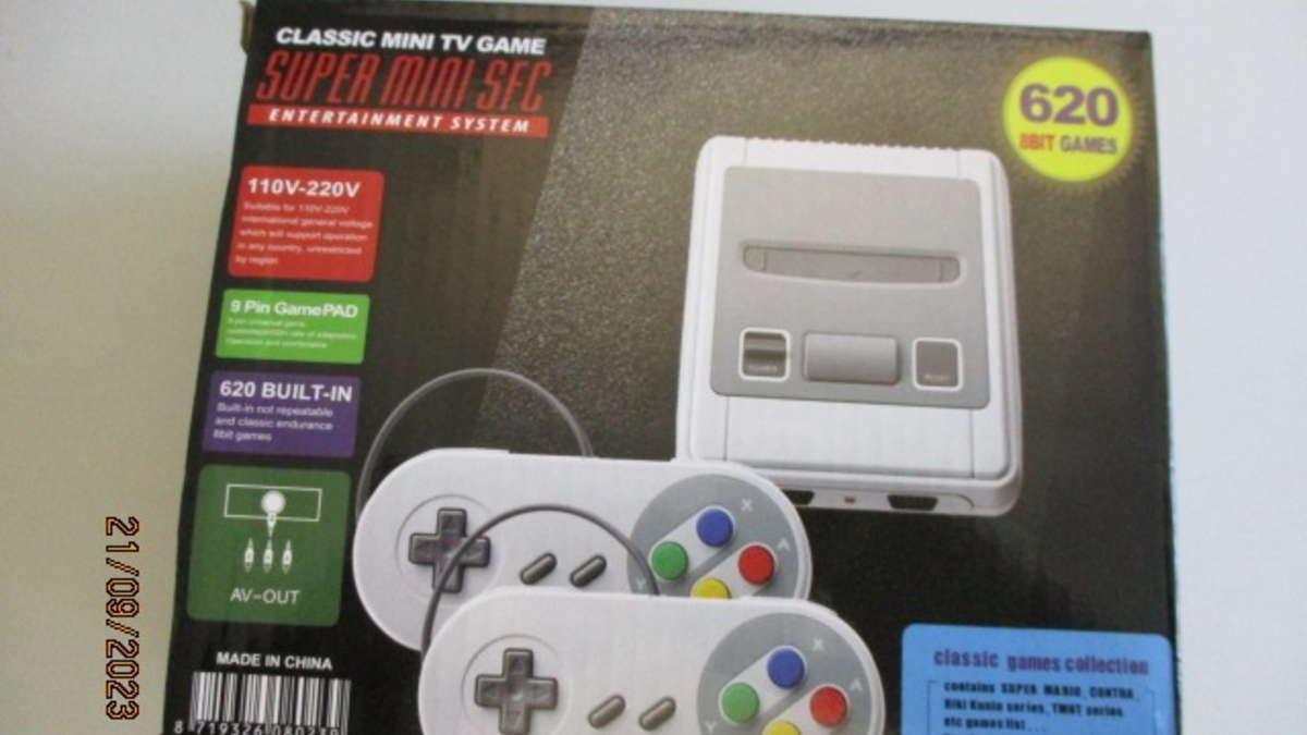 HZA-HH: Eine schöne Bescherung: Zoll stellt Postpakete sicher / Wie das Paket schnell und sicher durch den Zoll kommt Neue IT-Anwendung erleichtert die Zollabfertigung von Paketsendungen - Foto: presseportal.de