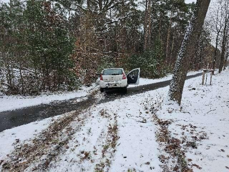 POL-NI: Steimbke: Verkehrsunfall auf der B 214 - Foto: presseportal.de
