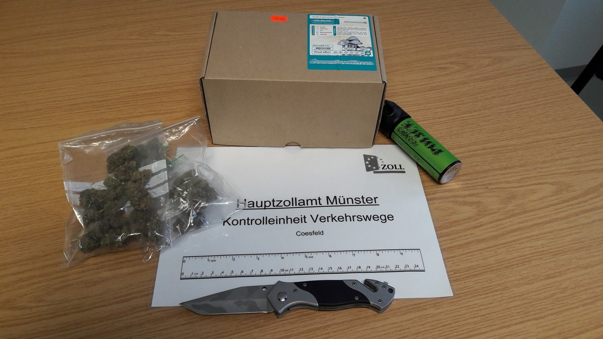 HZA-MS: Familienausflug endet mit Strafanzeigen / Zoll Münster findet geringe Mengen Betäubungsmittel, Messer und Pfefferspray in Familien-PKW - Foto: presseportal.de