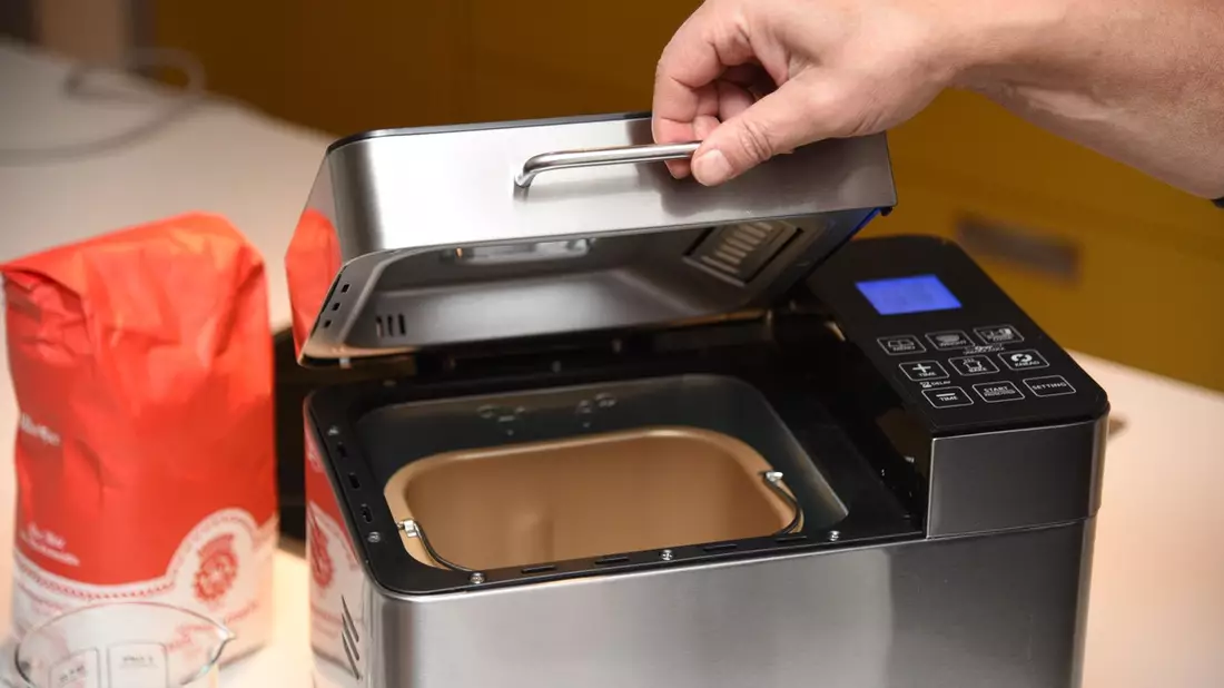 TÜV SÜD: Darauf kommt es beim Kauf eines Brotbackautomaten an - Bild: presseportal.de