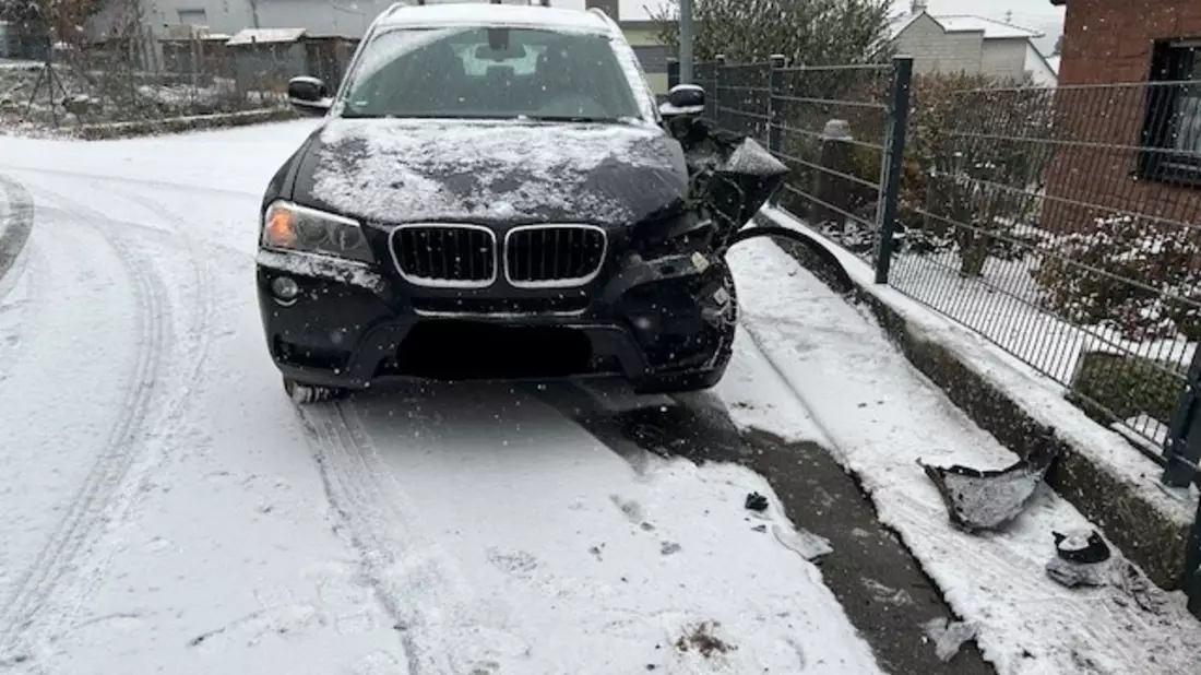 POL-PDLD: Glätteunfälle - Winterreifen hätten in Wernersberg vermutlich geholfen - Bild: presseportal.de
