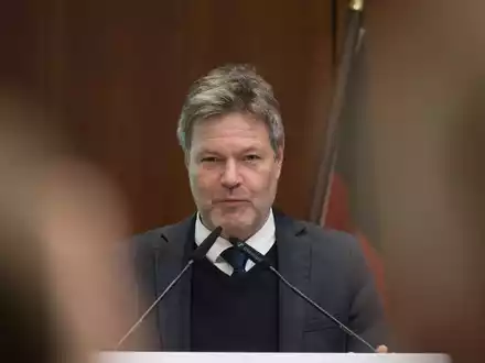 Bundeswirtschaftsminister Robert Habeck (Bündnis 90/Die Grünen) wurde Opfer eines Fake-Anrufs. - Foto: Sebastian Christoph Gollnow/dpa
