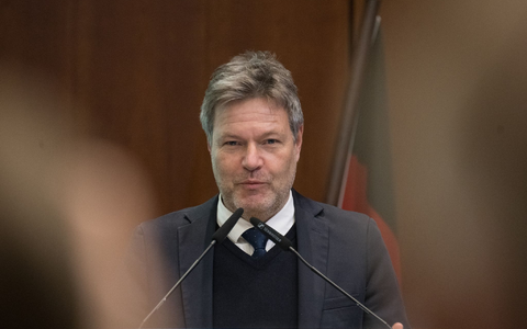 Bundeswirtschaftsminister Robert Habeck (Bündnis 90/Die Grünen) wurde Opfer eines Fake-Anrufs. - Foto: Sebastian Christoph Gollnow/dpa