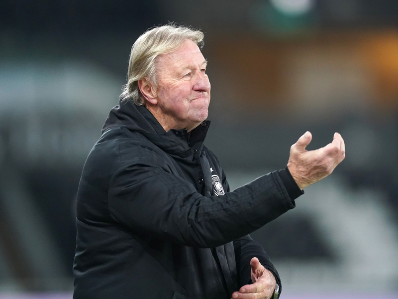 Bleibt weiter Interims-Bundestrainer der deutschen Fußballerinnen: Horst Hrubesch. - Foto: David Davies/PA Wire/dpa