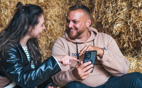 „Past Forward“ vom MDR: „Swipen, Liken, Matchen – Ist Dating heute einfacher?“ - Foto: presseportal.de