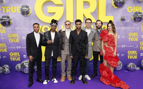 GIRL YOU KNOW IT'S TRUE / Standing Ovations bei der Berliner Premiere - Foto: presseportal.de