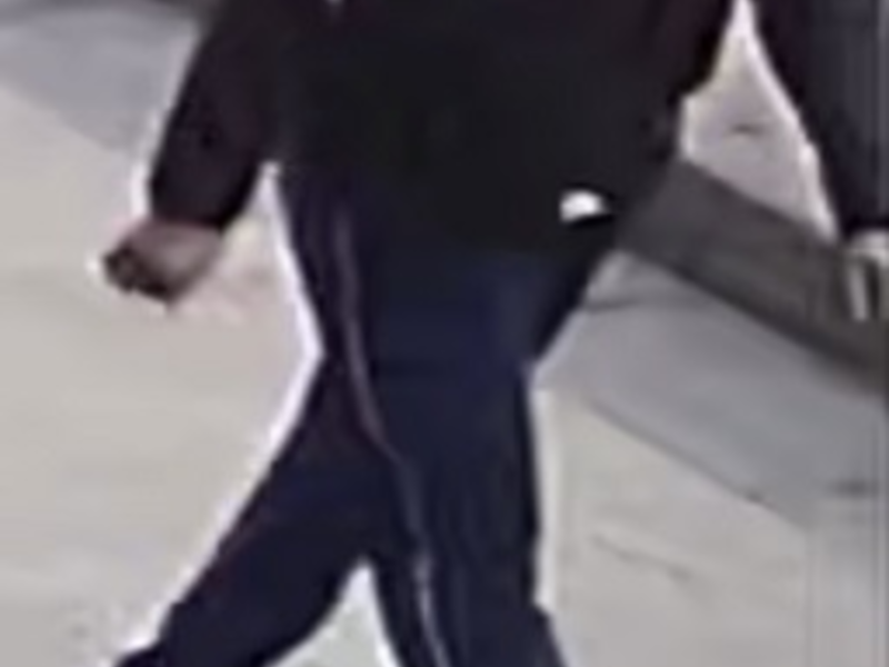 POL-WE: Polizei fahndet mit Bildern nach Räuber - Foto: presseportal.de