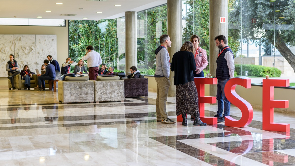 IESE Business School unter den drei Besten in Europa laut Financial-Times-Ranking - Foto: presseportal.de