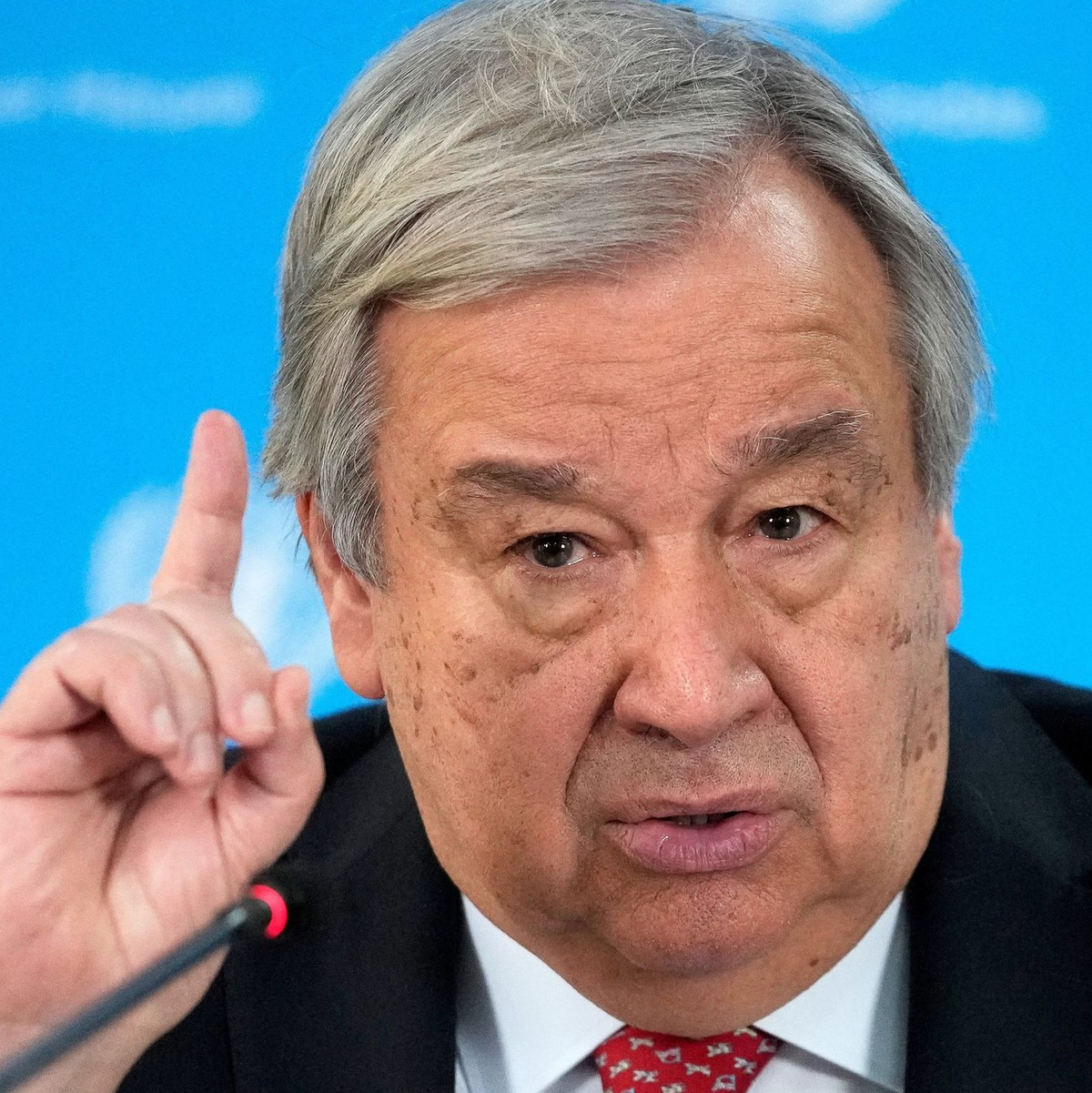 UN-Generalsekretär Guterres fordert ein Ende der Gewalt im Westjordanland. (Archivbild) - Foto: Khalil Senosi/AP/dpa