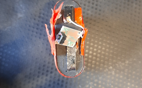 BPOLI LUD: Ergänzung (Foto) zur Pressemitteilung Verdächtiger Gegenstand im Fahrzeug eines russischen Reisenden legt Autobahngrenzübergang Görlitz und Autobahnfahrstreifen lahm - Foto: presseportal.de