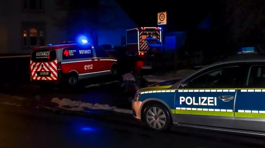 POL-HM: Fußgängerin von Pkw erfasst und schwer verletzt worden - Bild: presseportal.de