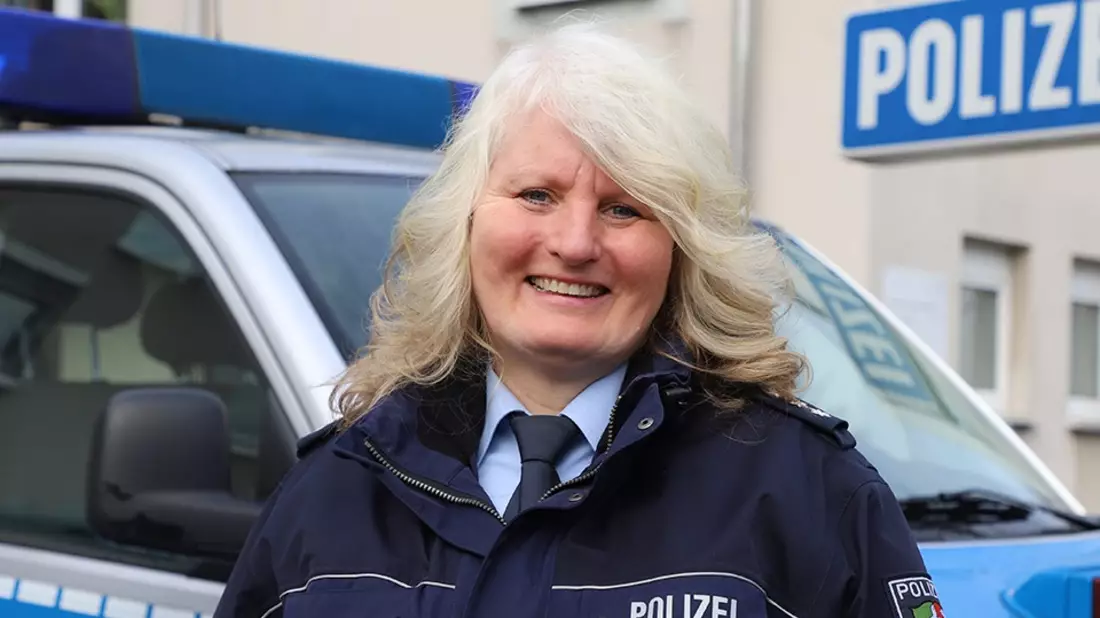 POL-UN: Bergkamen - Bürgersprechstunde des Bezirksdienstes mit Polizeihauptkommissarin Beate Kohlhas - Bild: presseportal.de