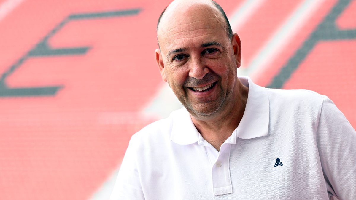 Bayer Leverkusens Geschäftsführer Fernando Carro räumt einen Fehler ein. - Foto: Federico Gambarini/dpa