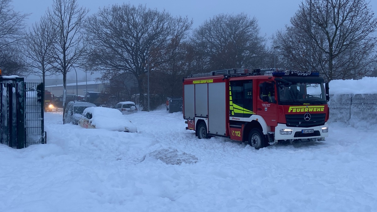 FW-SE: Außergewöhnlicher Schaumeinsatz in Henstedt-Ulzburg - Foto: presseportal.de