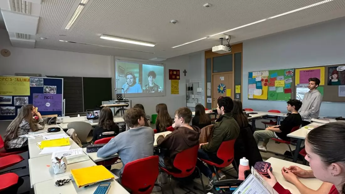 Lernen nach dem TikTok-Prinzip: Lehrkräfte beobachten Kompetenzstärkung der Schüler:innen durch DigitalSchoolStory - Bild: presseportal.de