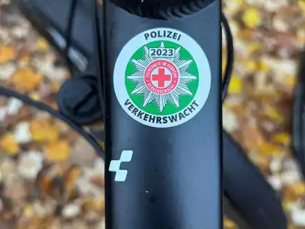 POL-BN: Lichtaktion Sehen und gesehen werden - Bilanz der Fahrradkontrollen an Bonner Schulen zur dunklen Jahreszeit - Foto: presseportal.de