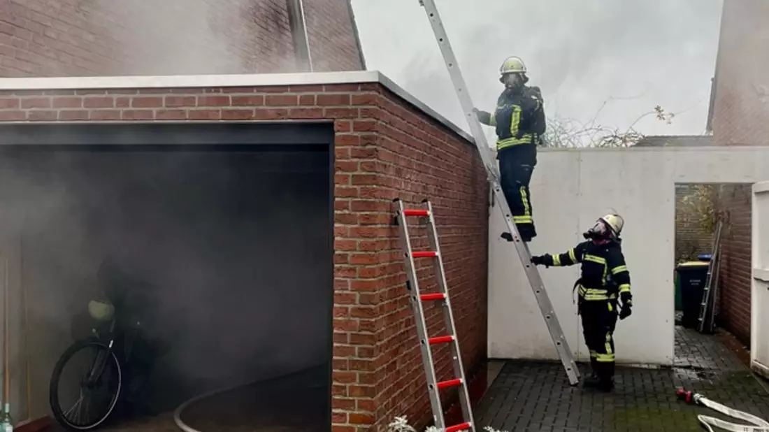 FF Nordkirchen: Brennender Holzstapel - Bild: presseportal.de