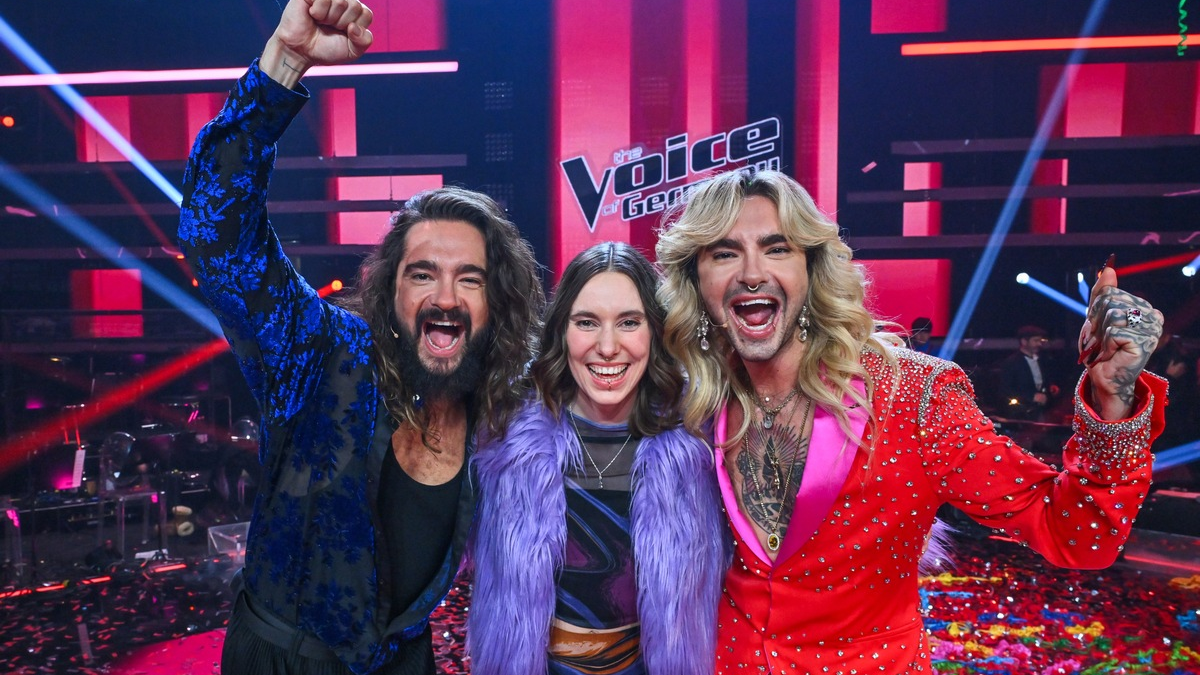 Malou Lovis Kreyelkamp gewinnt mit ihren Coaches Bill und Tom Kaulitz 