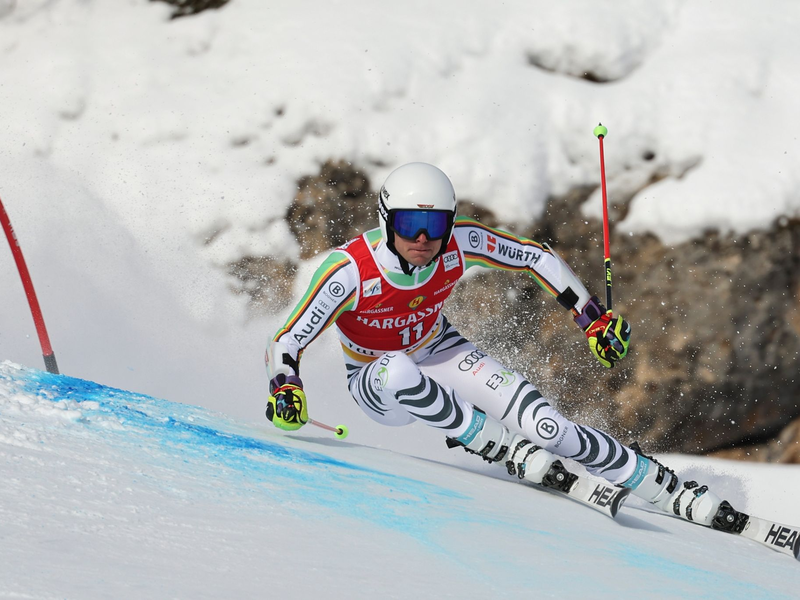 Alexander Schmid wurde beim Riesenslalom in Val d'Isère Neunter. - Foto: Marco Trovati/AP