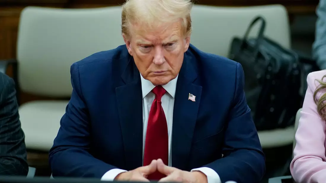 Geschäftlich könnte eine Verurteilung Donald Trump großen Schaden zufügen. - Bild: Eduardo Munoz Alvarez/AP Pool/dpa