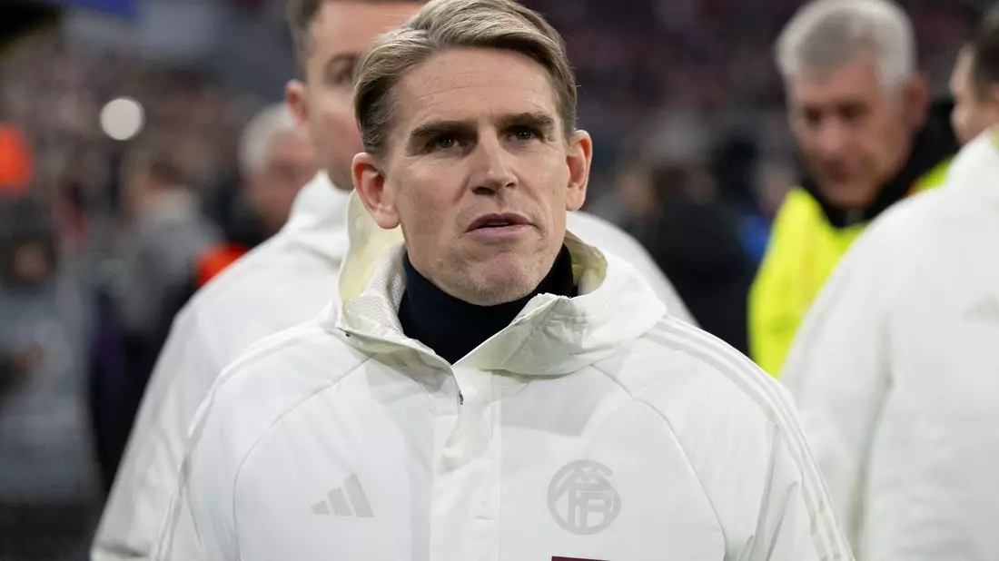 Freut sich auf einen vollen Januar: Sportdirektor Christoph Freund. - Bild: Sven Hoppe/dpa