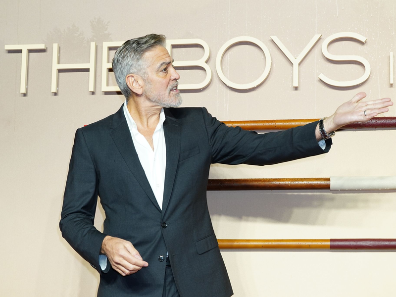 George Clooney hat bei dem Film «The Boys in the Boat» Regie geführt. - Foto: Ian West/PA Wire/dpa