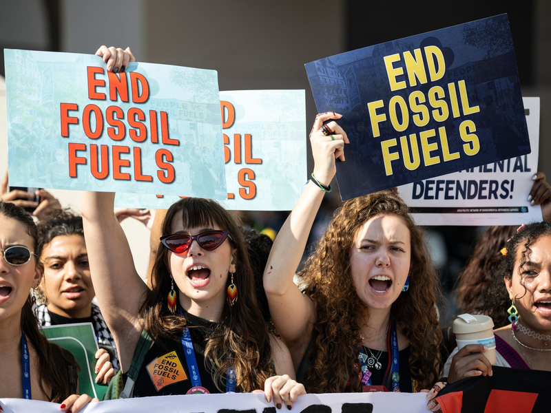 Die Weltklimakonferenz ist nach einem Proteststurm gegen einen Entwurf für den Abschlusstext in die Verlängerung gegangen. - Foto: Hannes P. Albert/dpa