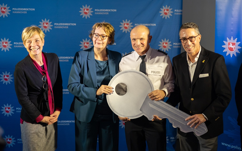 POL-H: Das Polizeikommissariat Laatzen bezieht neue Räume - Foto: presseportal.de