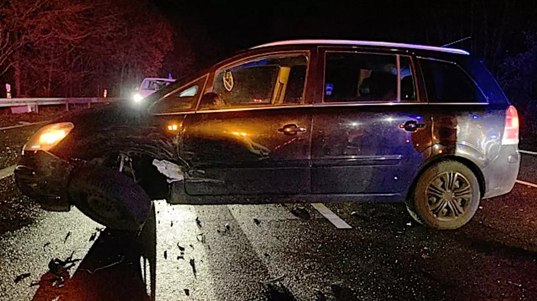 POL-HM: Alkoholisierter Unfallverursacher flüchtet von der Unfallstelle - couragierte Zeugen folgen dem Flüchtenden - Bild: presseportal.de